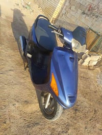 فراشه للبيع كلها شغاله سلف هندر ما مفتوحه السعر 400..07801967868
