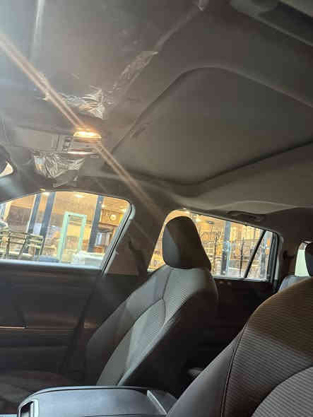 السلام وعليكم للبيع تيوتا هايلندر خليجي  وكالة عبد الطيف 2023هايبرد 
السعر  وبيها مجال 330$

للتواصل ***********
