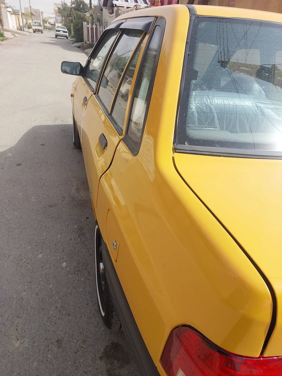 السلام عليكم سايبه 2012 سياره جير مكينه تخم تاير 14 تبريد ويسود رقم الماني بغداد شرط التحويل سياره احلى من الصور سياره جديده مثل ما بالصور واحلى السعر 
***********
