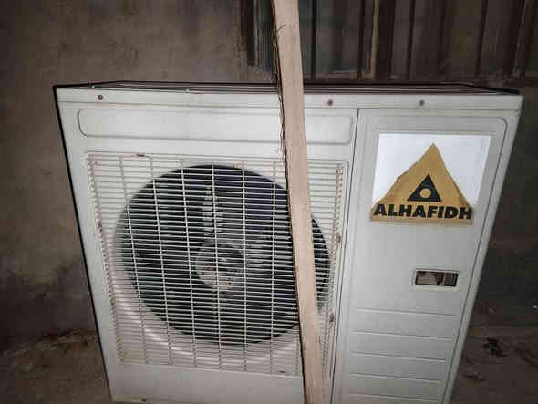 سلام عليكم للبيع سبلت ٣ طن عنوان بابل ***********
