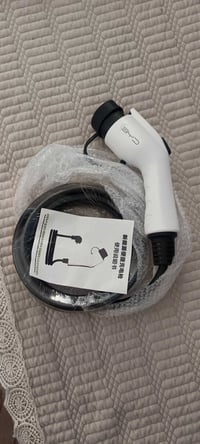 شاحن byd اصلي متغير من 8 الى 16 امبير طول الكيبل 3متر السعر/90000 0782...