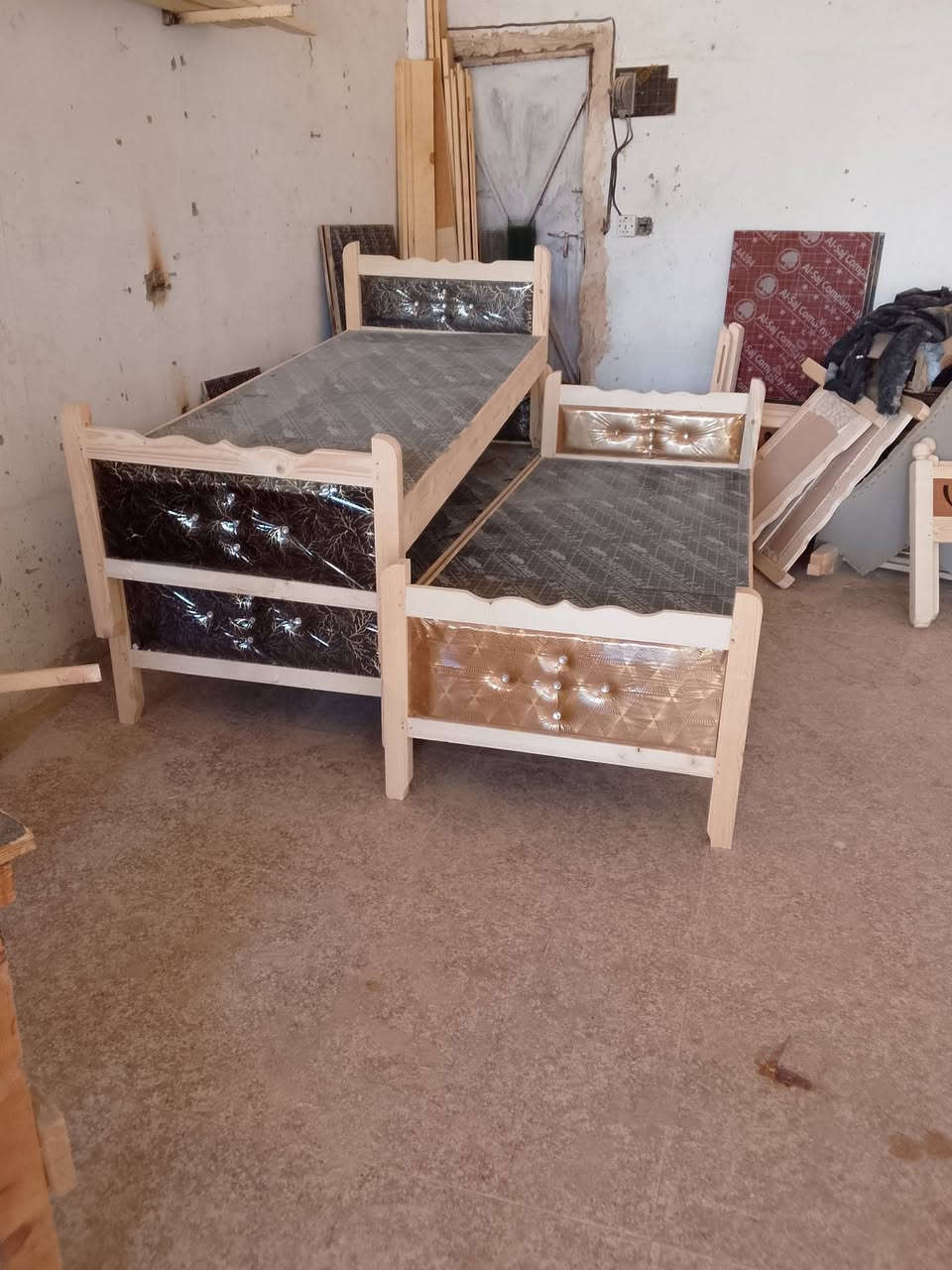 الخالص حي الجنود يوجد توصيل ***********
