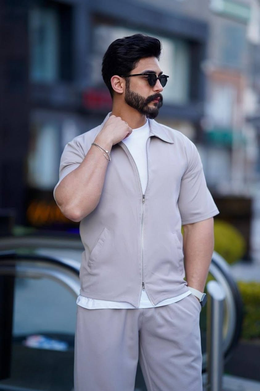 سوت  رجالي تركي

خامه الاصلي 

سيري 4 قطع M L XL XXL

درزن 3 الوان ب295 الف


**إذا كنت صاحب هذا الإعلان وتريد حذفه لأي سبب، رجاءا أرسل رسالة إلى الدعم الفني**