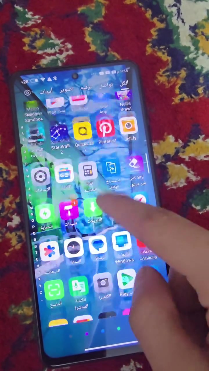 الغنى عن التعريف POCO X3 PRO، الخيار الممتاز للألعاب والأداء
للبيع: POCO X3 Pro (نسخة الأداء العالي)
السلام عليكم معروض للبيع جهاز POCO X3 Pro الغني عن التعريف، الخيار الممتاز للألعاب والأداء السلس. الجهاز شغال وبحالة ممتازة وجاهز للاستخدام.
 المواصفات الرئيسية للجهاز:
المعالج: Snapdragon 860 (أداء قوي جداً في الألعاب مثل ببجي وتصفح التطبيقات).
الشاشة: تدعم معدل تحديث 120Hz لسلاسة فائقة.
البطارية: 5160 مللي أمبير تدعم الشحن السريع.
 حالة الجهاز بكل أمانة ومصداقية:
الصيانة: الجهاز مفتوح ومصلح صيانة احترافية للذاكرة العشوائية (الرام/الماذربورد)، والجهاز حالياً شغال ومستقر تماماً 100% وبدون أي مشاكل.
النظافة الخارجية: الشاشة والظهر بحالة جيدة جداً 
الملحقات: يأتي مع الكرتونة الأصلية الخاصة به 
البصمه شغاله✅
الكاميرات الامامية والخلفيه شغالات✅
فيس آيدي شغال✅
 السعر والتواصل:
السعر المطلوب: [ا160 الف ] (مراعاةً لحالة الجهاز، السعر مناسب جداً وقابل للتفاوض البسيط).
مكان التواجد: [ بغداد- مدينة الصدر]
للتواصل والاستفسار: يرجى إرسال رسالة خاصة أو الاتصال على الرقم: [ ***********]
ملاحظة: البيع بـ "المكشوف" والوضوح أساس التعامل، والجهاز شغال وجاهز للفحص والتجربة قبل الشراء

