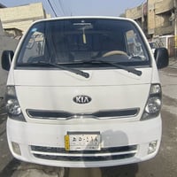 كيا بنكو موديل 2016  محرك 2700 بلادي مكفولة كفالة عامة ضربة وكص وتبديل...