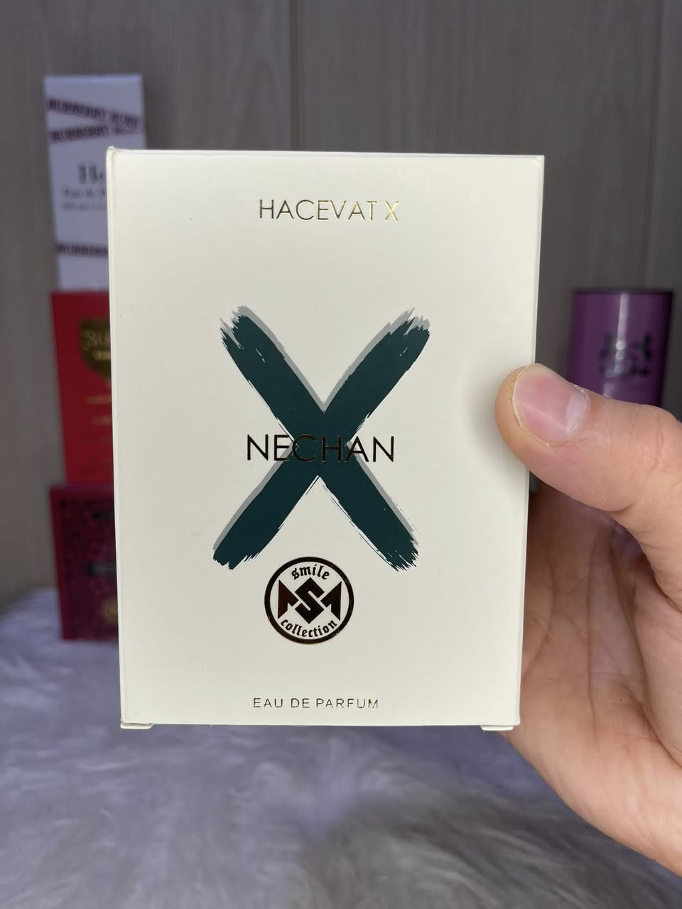كل (٥) عطور بـ ٢٥ الف فقط
عطور إماراتية + هندية + فرنسية
العنوان : البصرة 
للتواصل : ***********
