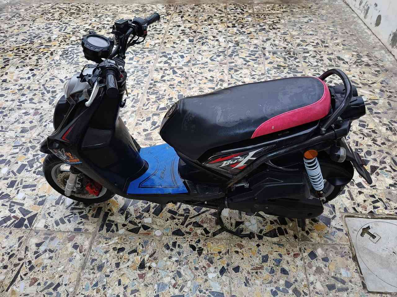 السلام عليكم ورحمه الله وبركات دراجه للبيع سكنس جبلي الدراجه بعد بلاد ما مفتوح بيه برغي الدراجه نضيف وحلوه شعله ومعدل خير من الله السعر اتصل عله ارقم‏‪***********‬‏ لو تراسل خاص🛬👍🏼
