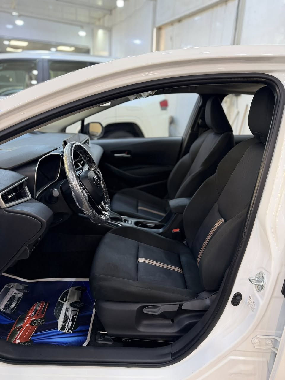 كورلا شكل الامريكي2025
ماشيه 3000
عنوان بغداد السعر  152$
بيها تكحيله بسيطه جدآ 
***********
