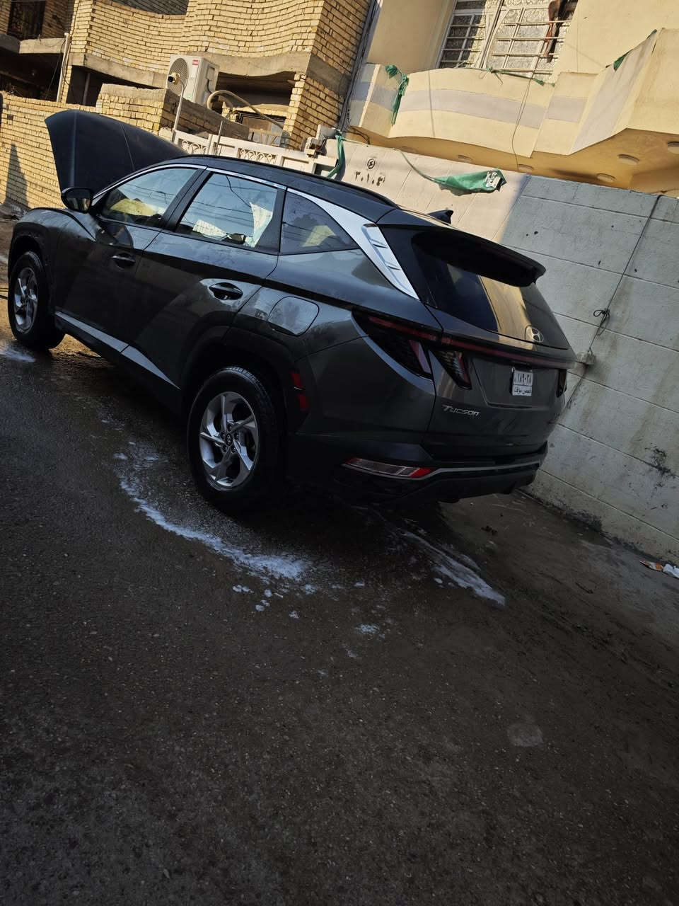 السلام عليكم توسان موديل 23 حادث متجاية صفحتين حالين مسمكرة بس  يراد صبغ    بدون رقم منفيس بسمي  مواصفات معروفه بصمه جنطه كهرباء كشنات كهرباء تشغيل عن بعد..
مكاني بغداد 
السعر 115 وبيه مجال بسيط 
***********
