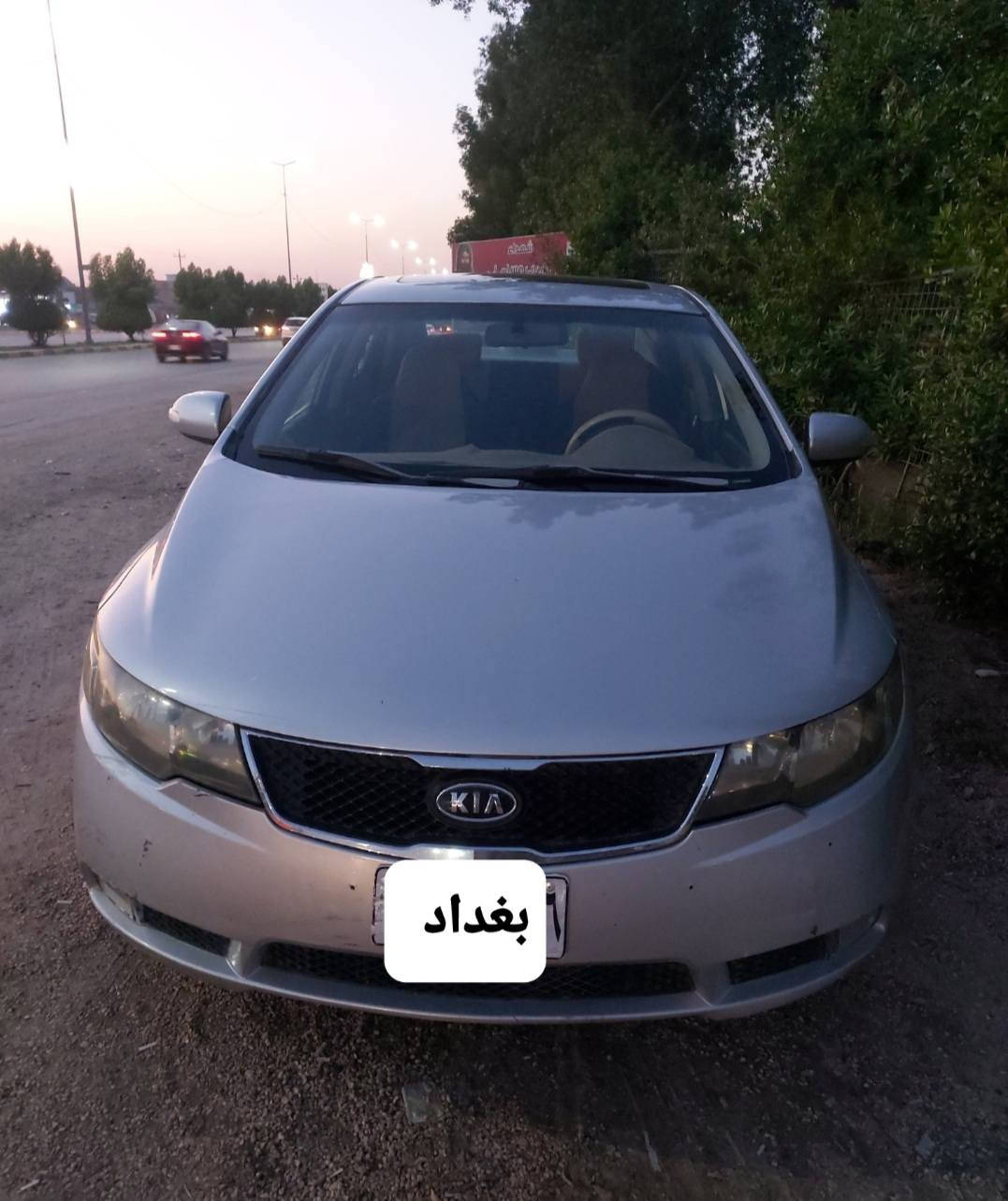 سلام عليكم سيراتو موديل ٩ بغداد صدامي تحويل ثاني يوم سياره مصبوغه عام بيها ضربه جاملاغات الوره ثنينهن سياره جاهزه تخم تاير حداديه نص عمر كير ومحرك مكفولات مكان سياره نجف بيع مستعجل سعر ٦٥ وبيها مجال حك الجيه رقم ***********
