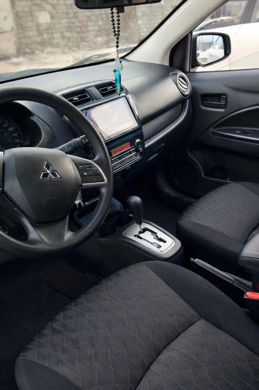 السلام عليكم ميراج 2024 للبيع او المراوس بكيا صول السياره جديده استخدام قليل باسمي السعر 95 $ وبيهه مجال قليل مكان السياره بغداد المشتل للاتصال ***********
