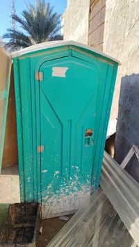 حمام كرفان  نضيف مابيه اي ضرر سعره 250 وبيه مجال اتصل وبخدمتك 07841502...