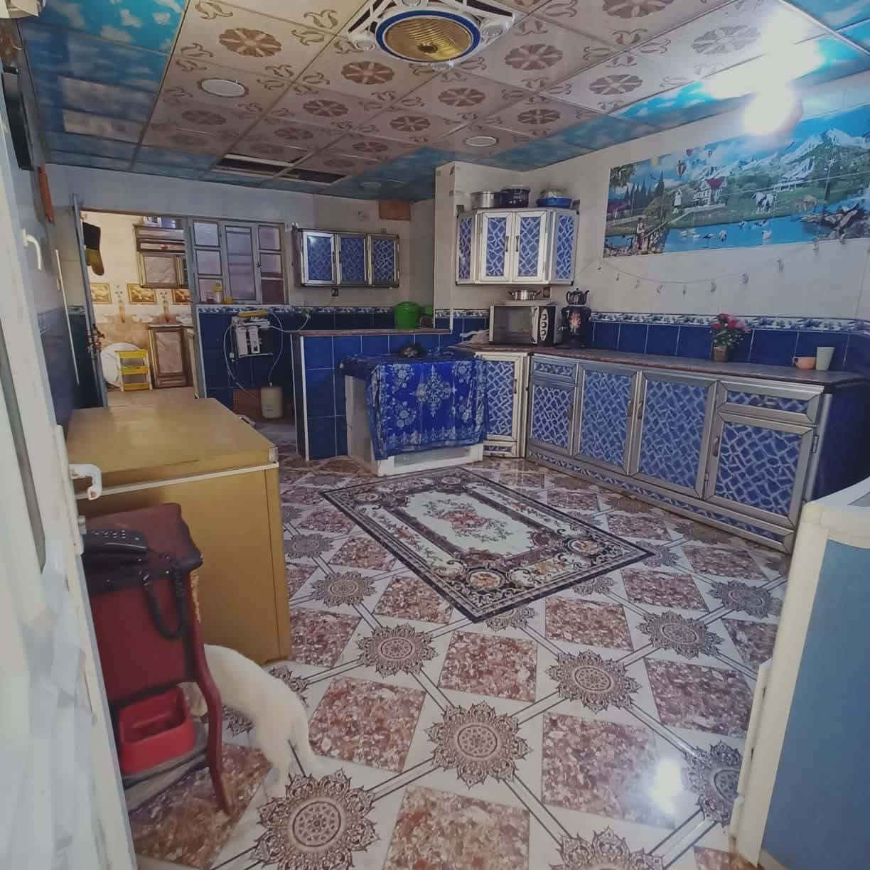 دييوجد بيت للبيع في الفلوجه حي الرساله بمساحه 650 من ضمن البيت مشتمل وحديقه كبيره و قاعه حديد باقي تفاصيل للاستفسار ***********
