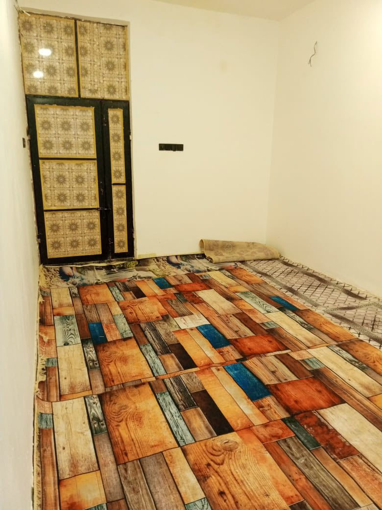 بيت زراعي للبيع 100م طريق ال عواد مقابيل ابو رعد ابو السيراميك 100 متر عن الشارع السعر 30 وبي مجال 
للاستفسار ***********
