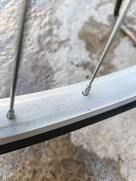 السلام عليكم بايسكل للبيع
موديل2023
مابي اي نقص بريكات ثنين شغاله 
ويلاته موس عدلات 
100 وبي مجال 
*********** واتساب 
متوفر ماسنجر
