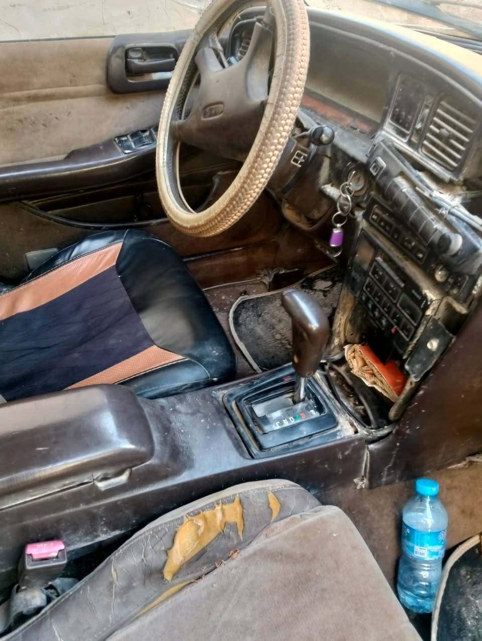 سياره مارك كرستا موديل 1995 سنويه لغايه نهايه 27 كير اوتو محرك ونجي 6
***********

***********
