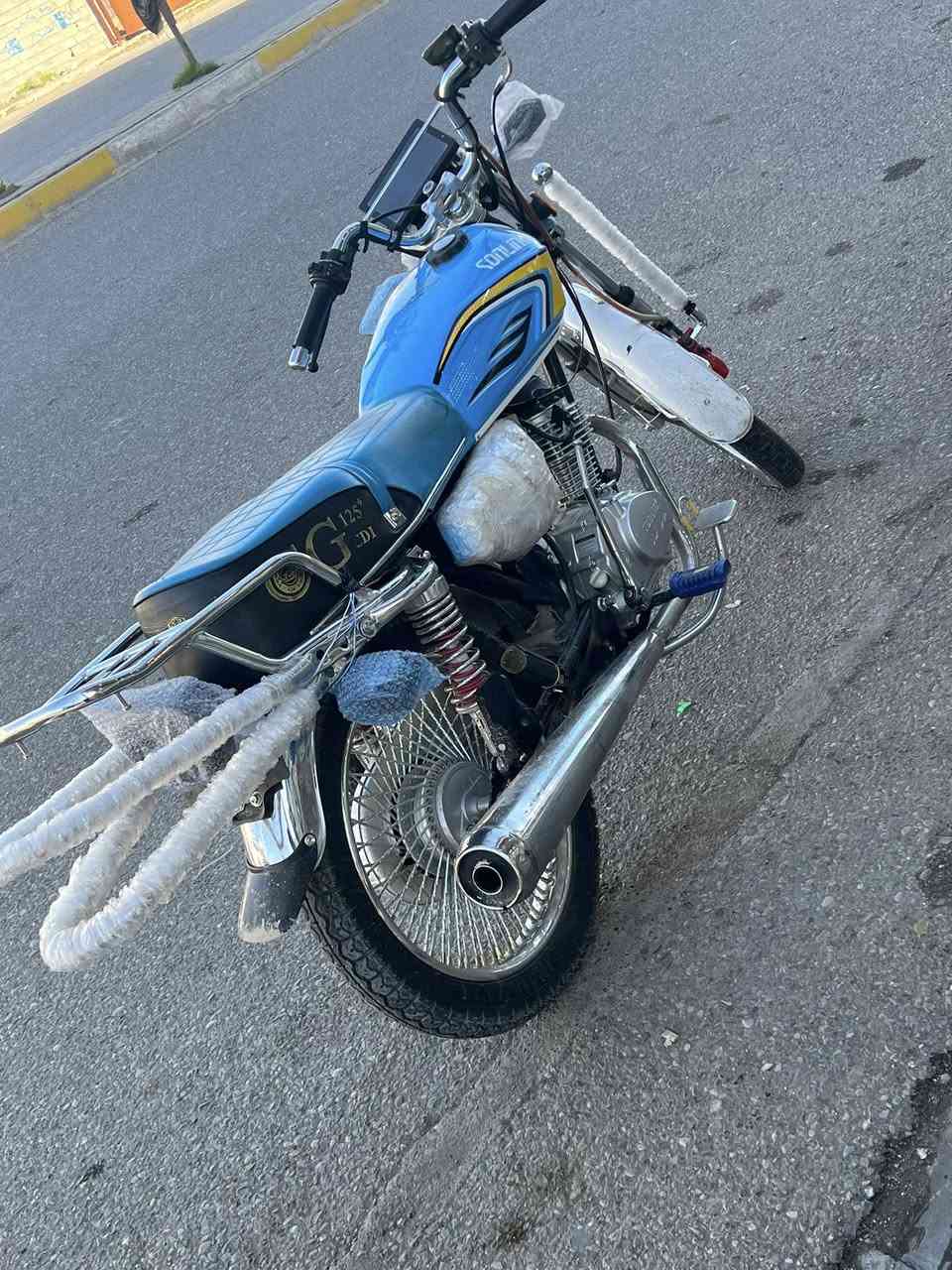 ‏أخوان دراجة كلش نظيف ما بها أي عيب تايكر موديل 24 سعره 710 وبي مجال شي قليل مكاني كركوك￼ جامعة 600 لا يراسلني ￼


**إذا كنت صاحب هذا الإعلان وتريد حذفه لأي سبب، رجاءا أرسل رسالة إلى الدعم الفني**