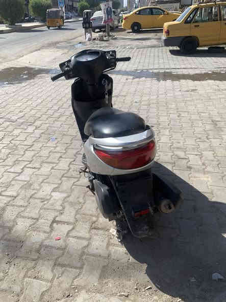 دراجة بريز ببغاء مكفولة كفالة عامة 600 وبيها مجال
