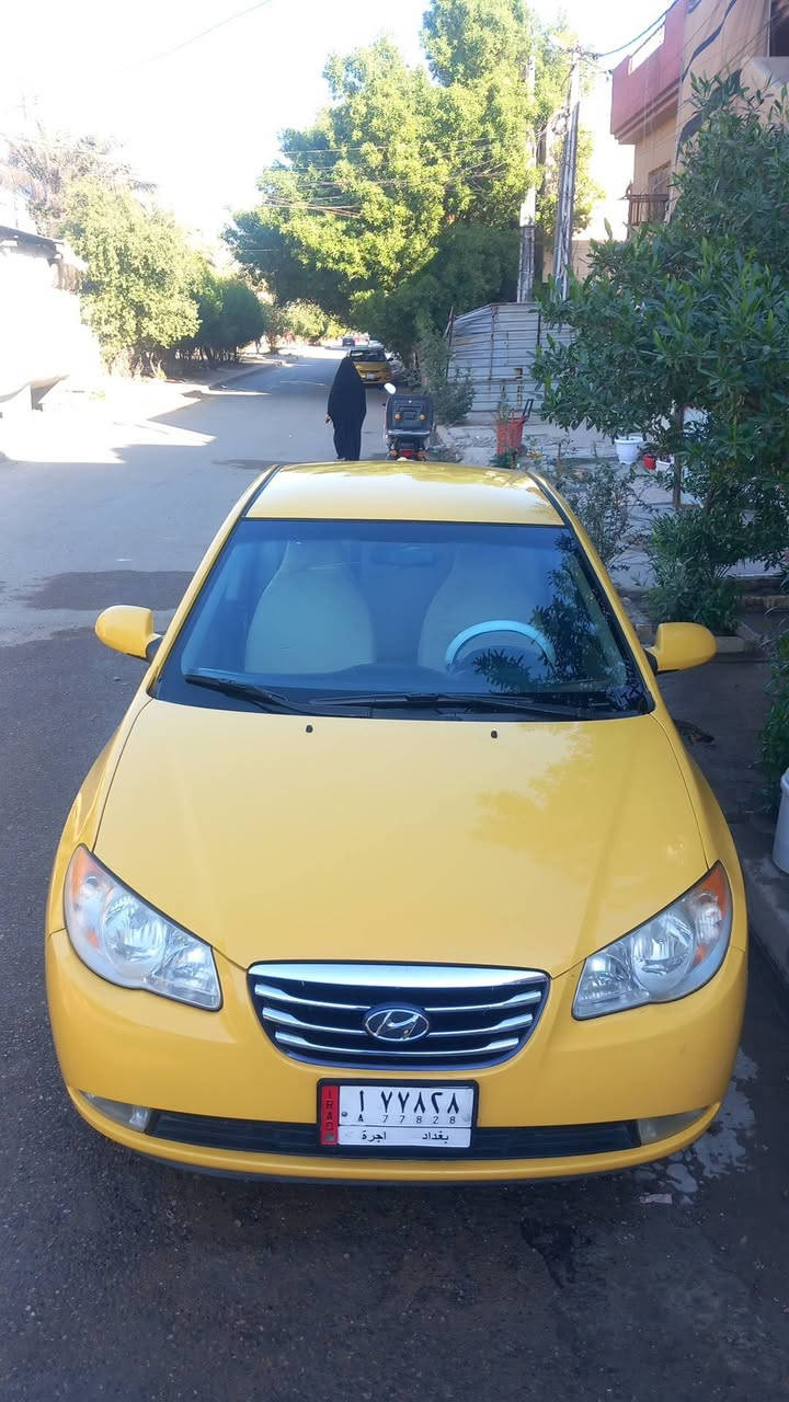 السلام عليكم ورحمة الله
إلنترا وارد أمريكي موديل 2008 
مكينه 2000 كير مكينه مكفولات الحمد لله حادثها من أمريكا جاملغ أمامي جاملغ وبنيد مبدلات صدرها 50 بالميه السعر 85 وبيها مجال عنوان بغداد الكرخ ***********
