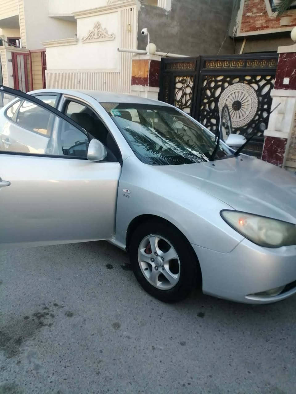 السلام عليكم النترا للبيع مقدسة سيارة مقفولة لاظربة ولا صبغ كير ومحرك نظيف للاستفسار الاتصال على هذا الرقم ***********مكلف بل نشر
