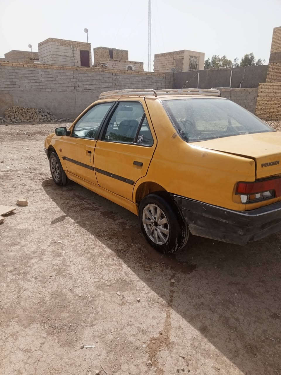 سلام عليكم بيجو روا موديل 2010 سنويه مجدده لل27 مصفره هيئه و غرامات تحويل مباشر رقم نجف
كير مكينه خير من الله كهرباءيات شغاله بيه ملاحظات بسيطه
السعر 15 وبيه مجال بسيط للشراي مكانه ديوانيه *********** مكلف بنشر تصل
