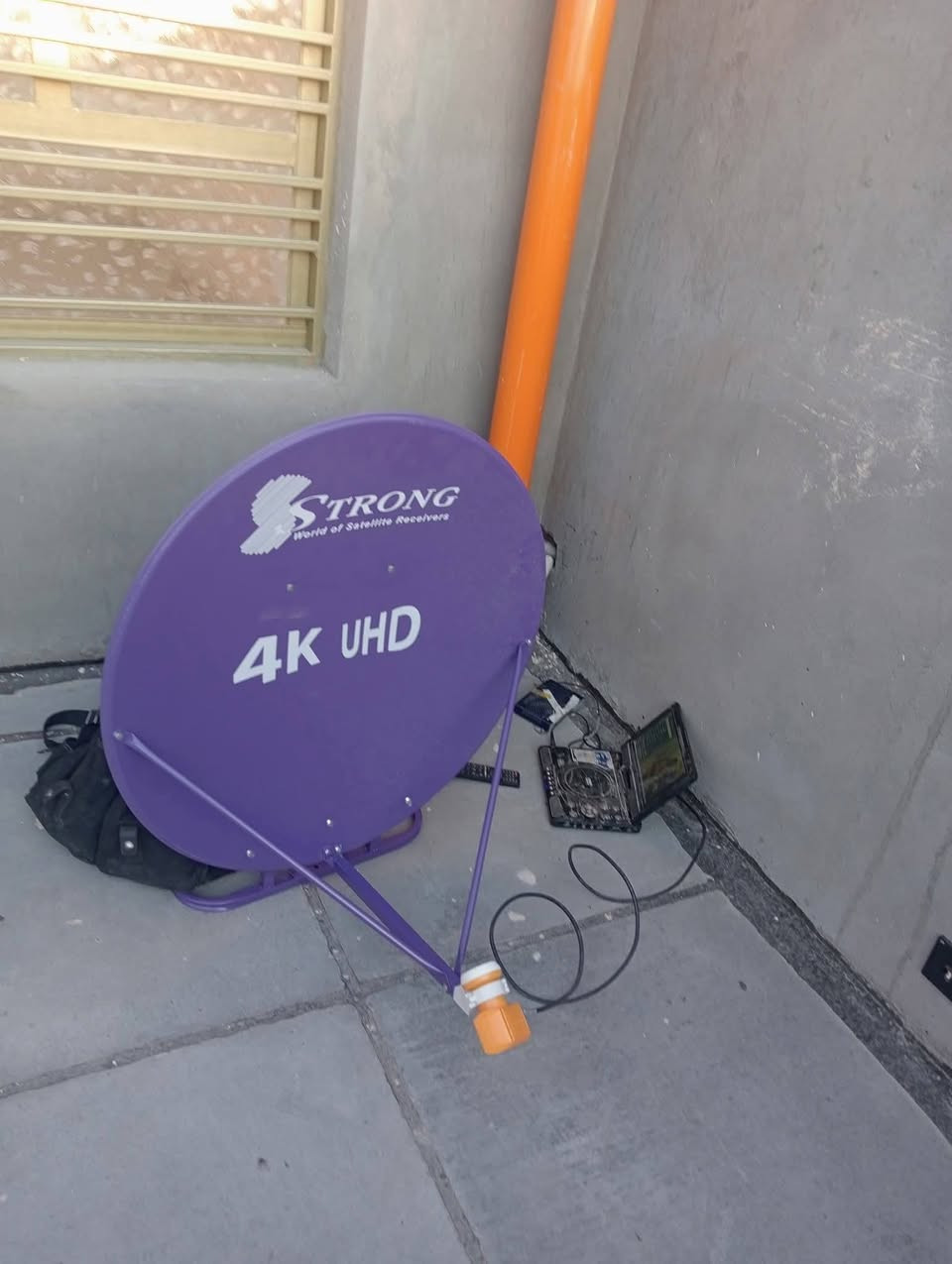 حسين أبو نور التنصيب الستلايت والكامرات المراقبة
برمجه تحديث 
***********
