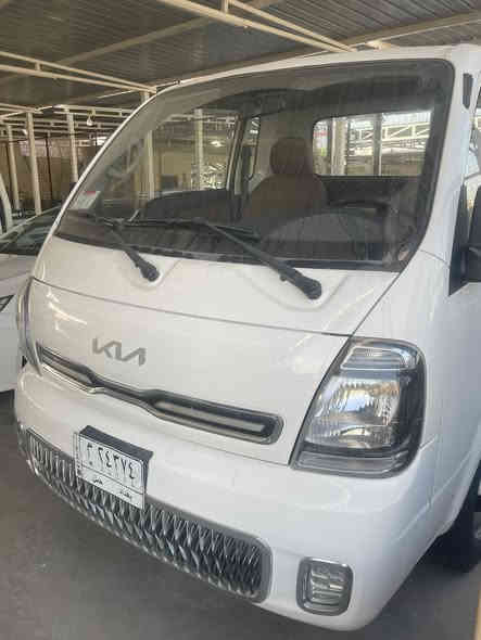 كيا فحل موديل. 2022شكل. ٢٣سياره. جديده. مكفوله من صبغ وتبديل بوضع شركه. محوره تاير خلفي. ١٤تخم تاير. تانكي كاز محور. ١٢٠لتر.  
بلاديه. بوضع شركه.  
سعر ١٨٠$
عنوان. بغداد. ليوسفيه. ناحيه الرشيد.  

‭٠٧٨٧ ١٣٧ ٧٣٩٧‬
