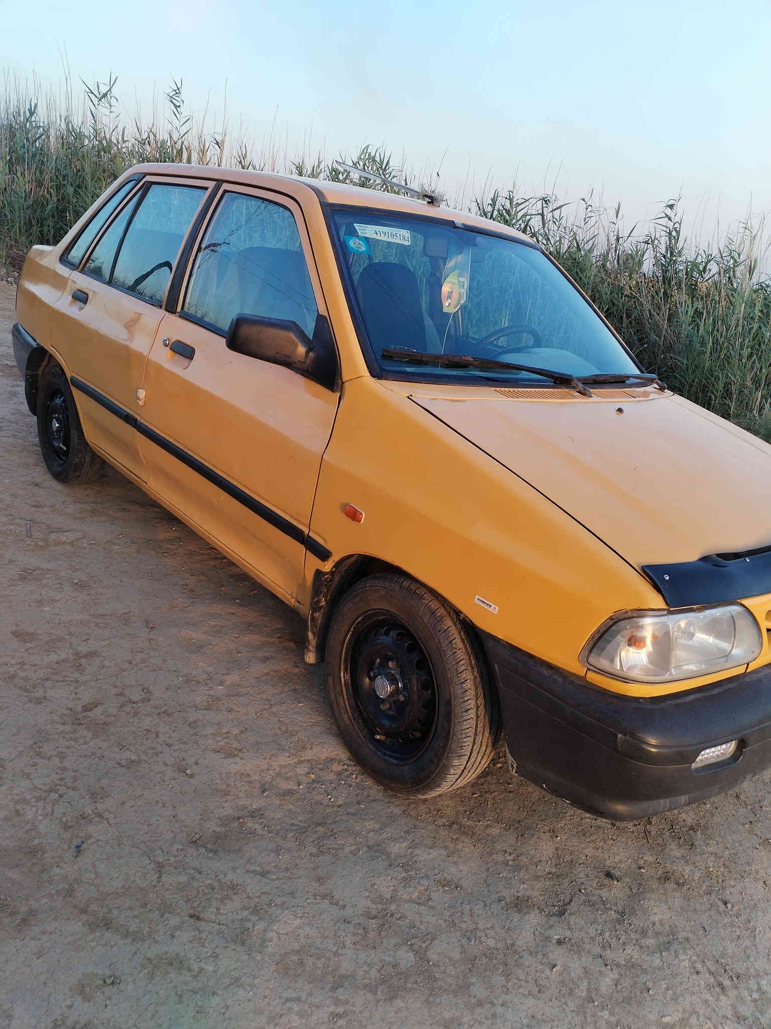 سياره سايبه للبيع موديل 13 نفخ سياره حلوه مامتعوبه مكاني ذي قار الرفاعي *********** سياره باسمي مشروع وطني السعر ٢٥ وبيها مجال امصفره هيئه وغرامات سنويه ل ٢٧ رقم بغداد بيها بدايه تبخير
