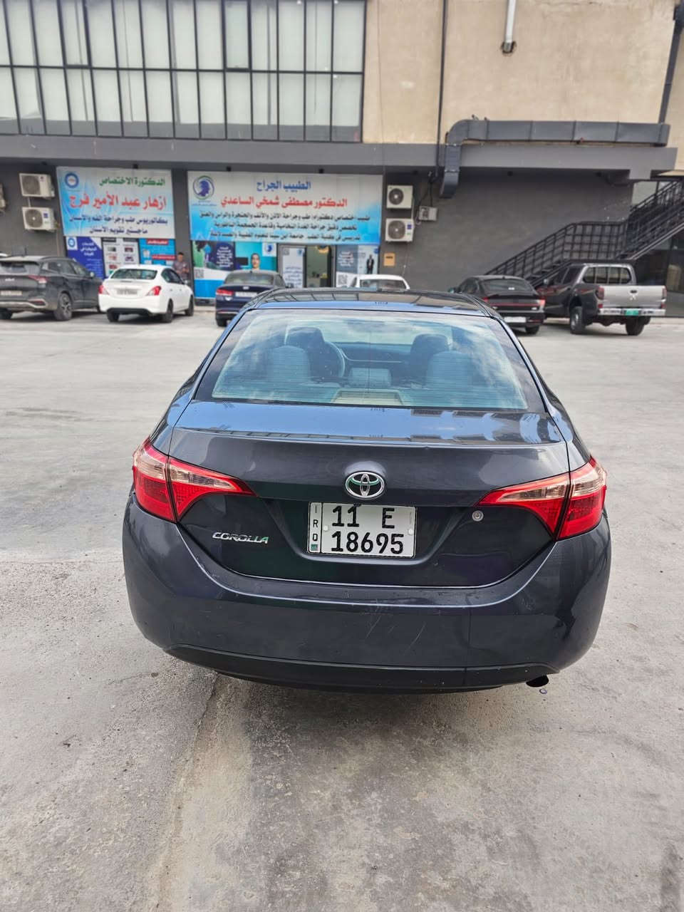 🚗 للبيع: تويوتا كورولا 2018 (نظيفة جداً)
المواصفات العامة:
• الموديل: 2018.
• اللون: رمادي غامق (فئراني) مميز.
• المحرك:1.8 لتر (اقتصادي جداً في استهلاك الوقود).
• ناقل الحركة: أوتوماتيك CVT.
🔹 المواصفات الخارجية (كما تظهر في الصورة):
• الواجهة الأمامية: التصميم الحديث مع شبك رياضي أسود.
• الإضاءة: أنوار أمامية عدسات مع إضاءة نهارية LED.
• الحساسات: رادار أمامي (يظهر خلف شعار تويوتا) وكاميرا خلف المرآة الأمامية (أنظمة مساعدة السائق).
• المرايا: مرايا جانبية بنفس لون السيارة مع إشارات انعطاف.
🔹 المواصفات الداخلية والأنظمة:
• التحكم: تحكم من المقود (ستيرينغ فول).
• أنظمة الأمان: نظام الفرامل المانع للانغلاق (ABS)، وسائد هوائية متكاملة، ونظام الثبات الإلكتروني.
• الرفاهية: شاشة معلومات، مكيف هواء قوي (حار/بارد)، ومنفذ USB/AUX.
🔹 حالة السيارة:
• اللوحات: رقم بغداد
• البودي: يظهر بحالة جيدة جداً ولامعة.
•ماشية90الق
💰 السعر المطلوب128$]
📍 مكان التواجد: [بغداد]
📞]
ملاحظة: بما أن السيارة تحتوي على رادار وكاميرا أمامية (تظهر في صورة الزجاج الأمامي)، تحتوي على أنظمة متطورة مثل تنبيه الخروج عن المسار أو رادار التصادم،


**إذا كنت صاحب هذا الإعلان وتريد حذفه لأي سبب، رجاءا أرسل رسالة إلى الدعم الفني**