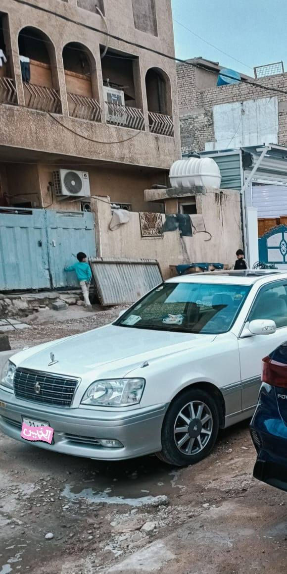 السلام عليكم سياره لوك لعابيه السياره نضيفه مكانها بغداد تحويل ثاني يوم السليمانية السياره فول مواصفات من فتحه وهمه اصحاب الخبره يعرفون الشراي يتواصل ***********   المو  شراي لا ينتصل
