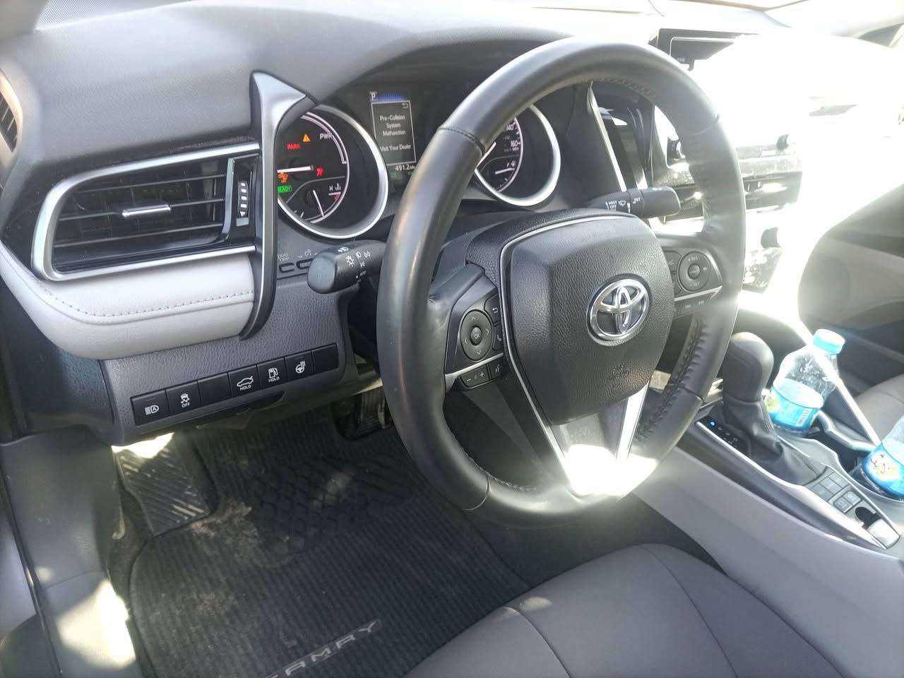 سلام عليكم كامري 2024 هايبرد بصمه بونيد تبديل سياره ماشيه 18الف سعر 195وبيه مجال منفيس عنوان كركوك دوميز ***********
