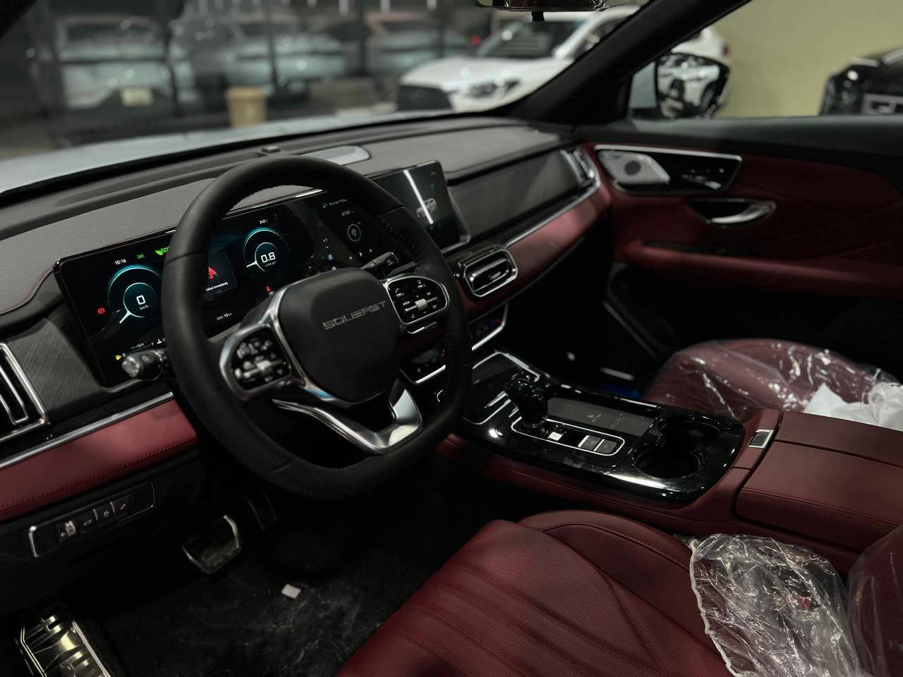 ✨ سوئيستSOUEAST S07
 Luxury 2026 ✨
🚘 زيرو بالكامل | 0 كم 
⚙️ المواصفات الفنية
✅ محرك 1600 تيربو – 4 سلندر بنزين
✅ قوة 156 حصان
✅ عزم 230 نيوتن.متر
✅ ناقل حركة أوتوماتيكي
✅ دفع أمامي
✅ 7 مقاعد للعائلة
🌟 أبرز التجهيزات
✔️ سقف بانورامي
✔️ صندوق خلفي كهربائي
✔️ تشغيل ذكي (بصمة) مع مفتاح ذكي
✔️ مقاعد كهربائية ٢ ذاكرة خزن
✔️ شاشة ترفيه حديثة
✔️ Apple CarPlay & Android Auto
✔️ شاحن لاسلكي للهاتف
✔️ كاميرا محيطية 540°
✔️ مثبت سرعة
✔️ مراقبة النقطة العمياء (BSD)
✔️ تحذير مغادرة المسار (LDW)
✔️ التحكم بالنزول من المنحدرات (HDC)
✔️ مصابيح LED أمامية تكيفية
✔️ إنارة محيطية داخلية وإضاءة ترحيبية
✔️ مرايا جانبية كهربائية
✔️ 6 وسائد هوائية
✔️ نظام ABS
✔️ حساسات ضغط الإطارات (TPMS)
✔️ نظام مانع السرقة
✔️ نظام التحكم الصوتي
شركة الفرس الابيض لتجارة السيارات 
📍 العنوان:
بغداد – معارض البياع – الشارع المميز – مقابل كراج البياع 
📞 للاستفسار والحجز:
***********
***********
⭐سيارة عائلية بتصميم عصري، تجهيزات متكاملة، وسعر منافس. احجزها الآن قبل نفاد الكمية.
