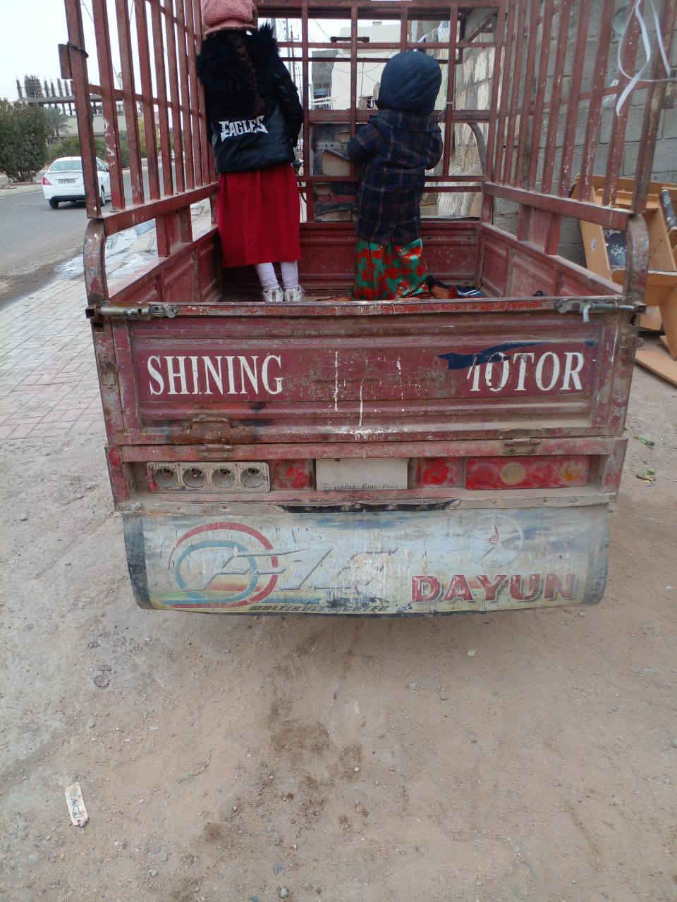 السلام عليكم
ستوته للبيع بيه اوراق مكمركه موديل 2016  للاستفسار التواصل عل رقم *********** مكلف بلنشر
