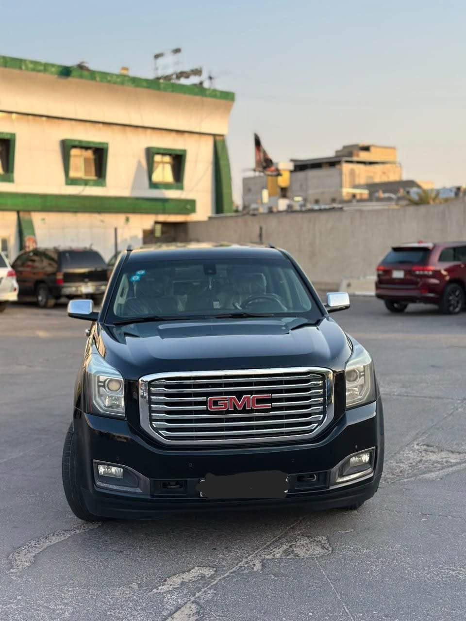 يوكن ٢٠١٨ SLE خليجي
السياره كفاله عامه ما عدا الدعاميه الخلفيه مصبوغه و رصعات بارد مثل ما موضح ب السونار و الباقي كله كفاله شرط الفحص بدي مكين تبريد تخم تاير جديد من كلشي جاهزه السياره
السياره ماشية ١١١ ألف مكان السياره بصره 
السياره ب ٣٥٥ و بيها مجال بسيط
للتواصل واتساب أو أتصال 
*********** Singapore
