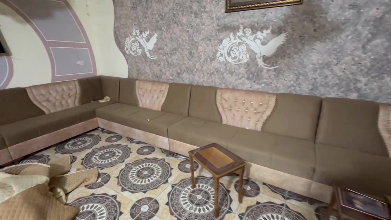 للبيع: طخم قنفات مستعمل (9 قطع) بحالة جيدة جداً 🛋️
 الحالة: الإسفنج والخشب بحالة طيبة وقوية، وجاهزة للاستخدام الفوري.
 السعر والتفاصيل الاخرى على الخاص.


**إذا كنت صاحب هذا الإعلان وتريد حذفه لأي سبب، رجاءا أرسل رسالة إلى الدعم الفني**