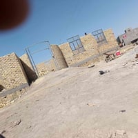 خلفه بناء • متفرغ • نضافة