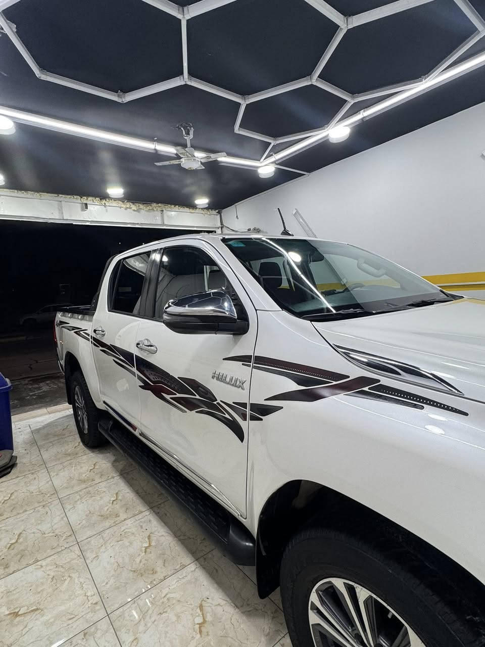 سلام عليكم
بيك اب هايلوكس 2022 سعودي فول مواصفات بصمه وبصمه أبواب وكشنات تبريد وشاشه وتحكمات ماشيه 135 رقم بغداد الجديد جديده بيها الجاملغات الاماميه مفتوحه فقط بدون ضربه الباقي مكفول سعر ٢٩٠ وبيها مجال مكانها بغداد ***********
