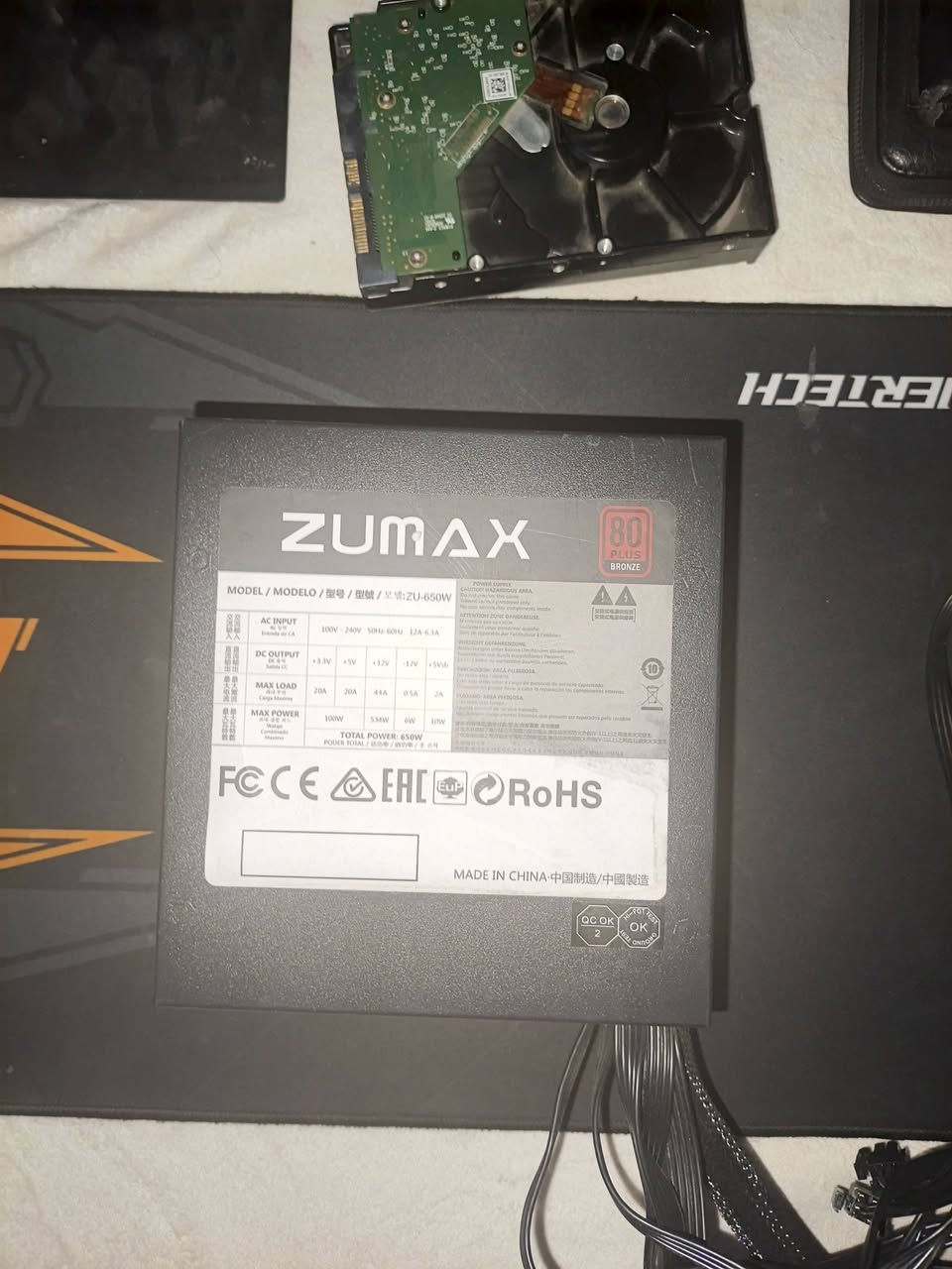 السلام عليكم حبايب
قطع بسيطة للبيع

GTX 1050ti 4g 
حرارته متوصل لل٧٠
سعره٧٥الف

HDD 1t
سعره ٣٠الف

P.S 600w كدامكم البراند وادائه كلش حلو
سعره ٤٠الف

القطع كلها مفحوصة وشغالة ونظيفة فوك متصورون وقبل اسبوع بدلت معجون mx4 للكرت

توصيل موجود جميع المحافظات 
اتصال ***********
ادمن وافق حب🖤
