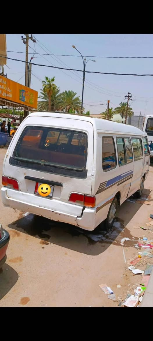كيا اسيا للبيع رقم الماني  السياره نضيفه كبل للشارع كير محرك اكسن  كهربائيات شغاله سياره حلوه
***********   السعر 30وبيهة مجال متوازي علئ بيعتهة
