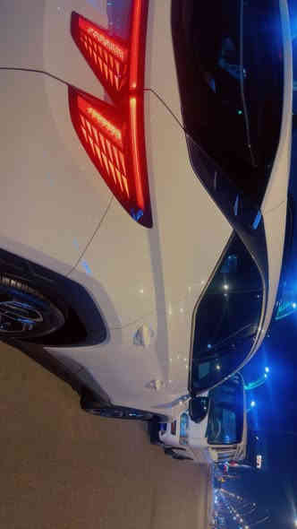 السلام عليكم 
توسان هونداي 2025 واحد عله واحد كافة المواصفات بيه  بأسم شركه وكاله رقم اربيل ماشيه 2000فقط تحكم استيرن كشنات كهربائي 
تبريد كشنات 
تدفئه كشنات
حساسات خلفيه وأماميه
رادار 
شاشه لمس 
تبريد لمس 
شاشه متصله 
خمس كامرات 
مساعد الاصطفاف
نظام ملاحة خرائط
تنبيه النقاط العمياء 
وتم تغليفه نانو ppf كامل السياره 
وتضليل السياره عاكس شمس

تنبيه الاصطدام الامامي والخلفي
وبعد بيه مواصفات هواي السعر 265 
الاتصال  ***********واتساب او اتصال
 اثير***********
