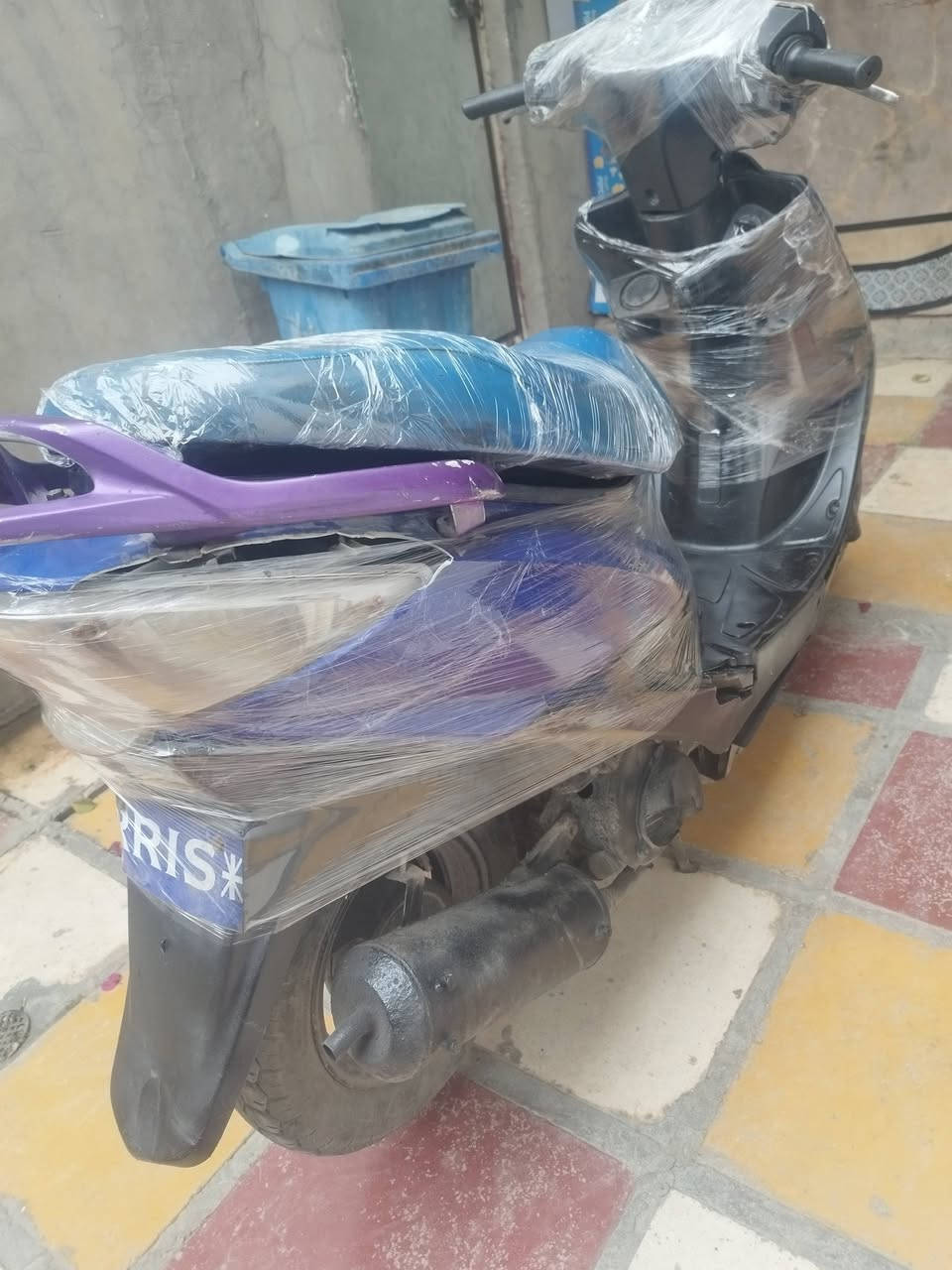 دراجه كامكو جي فور سلف كهربائيات اشاير هورن كله شغال الدراجه مفتوحه
بس الكابريته لو البلك مرات اول ماشغلها تكطع مكاني نجف حي الجزيره السعر 325 وبيها مجال ***********
