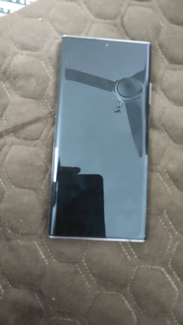 للبيع نوت 20 التره السعر 275 الف كلعيب مابي الشراي يتصل عل رقم ***********
