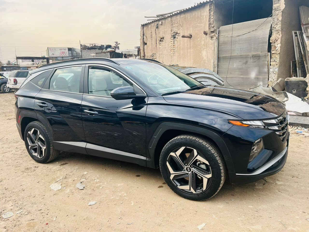 توسان موديل ٢٠٢٢ هايبرد ماشية ٦٣الف  فول مواصفات بدون صبغ بيهة جاملغ بارد وصور الحادث وسونار بل منشور بدون يرباك كلهن سليمات مكاني بغداد الغزالية 
السعر ١٧٣
رقمي ***********
