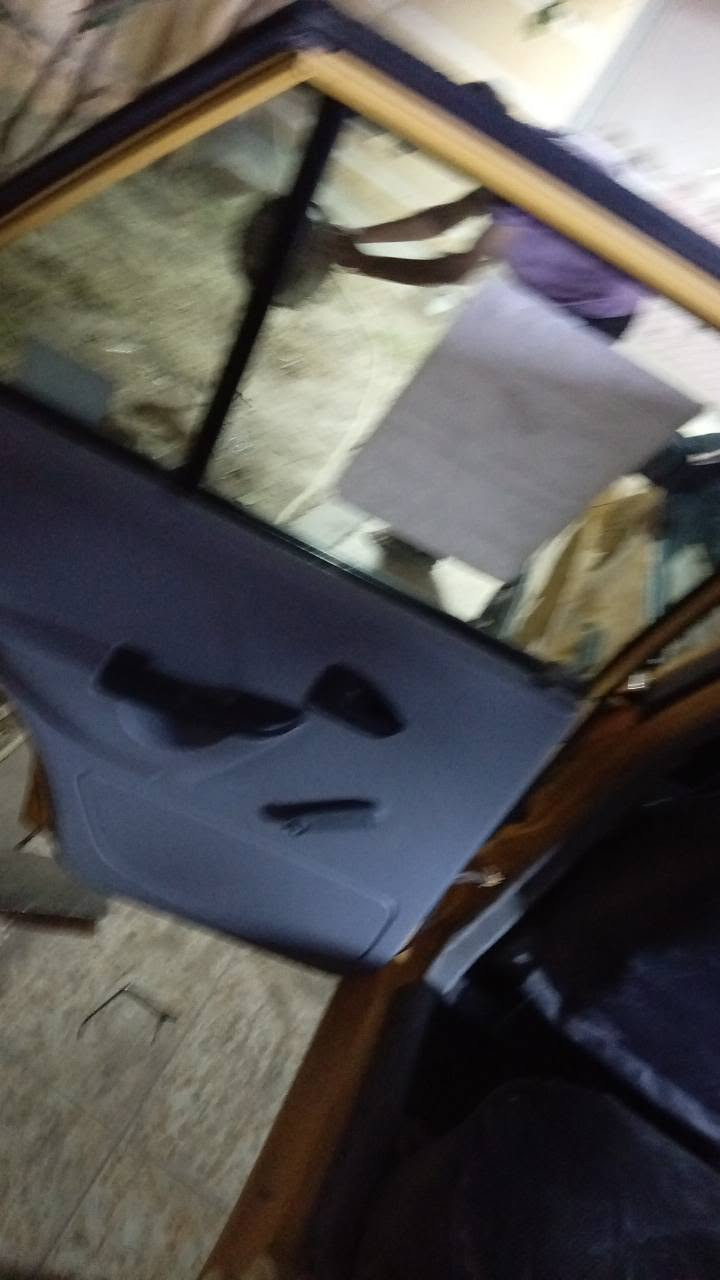 سياره سايبه موديل ١٢ كير محرك شاصي كفاله الكشر الخارجي فول نظافه ولا قطعه مبدله هيه غرامات مصفره رقم بغداد انكليزي نقصهه السياره غاز تبريد فقط  سياره جاهزه تخم تاير سبير نظيفه السياره مكانهه بغداد السعر ٢٦ قفل *********** بغداد, العراق
