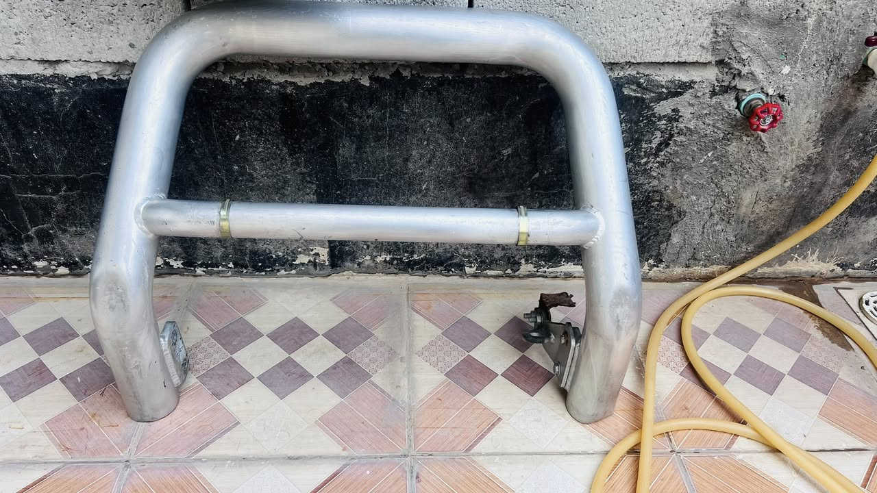 سلام عليكم للبيع درع امامي مال بيكم ودرع خلفي مع هوك وبلاجكترات كلشي وسعره للأستفسار ***********
