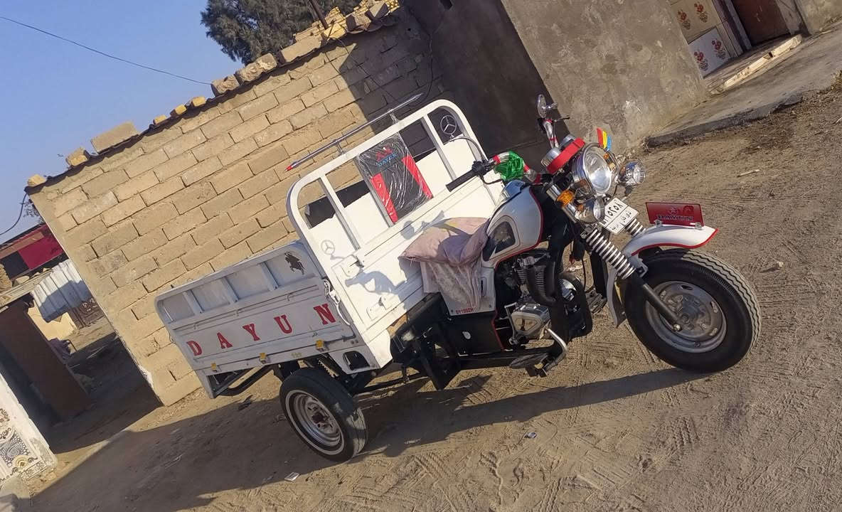 سلام عليكم ستوته للبيع مديل 18 ستوته توهه معمره محرك صار 3 ايام شاده ستوته مرقمه سنويه2028يله تصقط السعر 2650 وبيه مجال رقمي ***********
