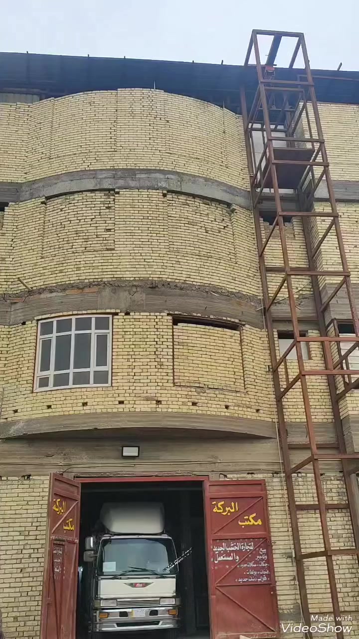 خشب وبلاويد وجكات مستعمل للبيع جميع القياسات متوفرة العنوان بغداد كوريش قرب قوس بغداد ***********/***********
