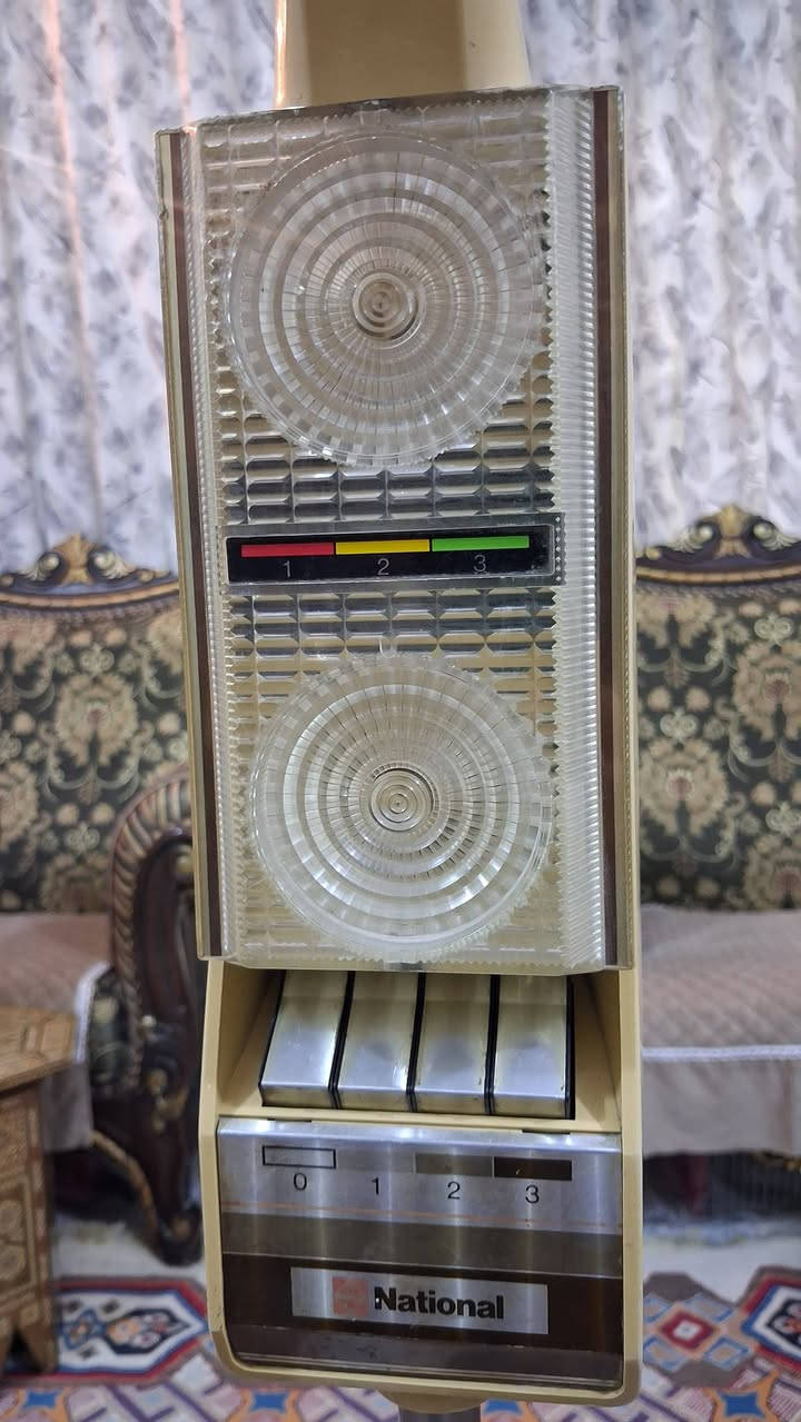 بسم الله الرحمن الرحيم 
مروحة ناشونال عمودية ياباني نظافة جدا عالية اخت الجديدة ماطورها اصلي  بفيوز وكبس الشركة واير وبلك اصلي استيراد المنشأة العامة التجارية العراقية السعر والاستفسار على الخاص يوجد توصيل العنوان بغداد البلديات


**إذا كنت صاحب هذا الإعلان وتريد حذفه لأي سبب، رجاءا أرسل رسالة إلى الدعم الفني**