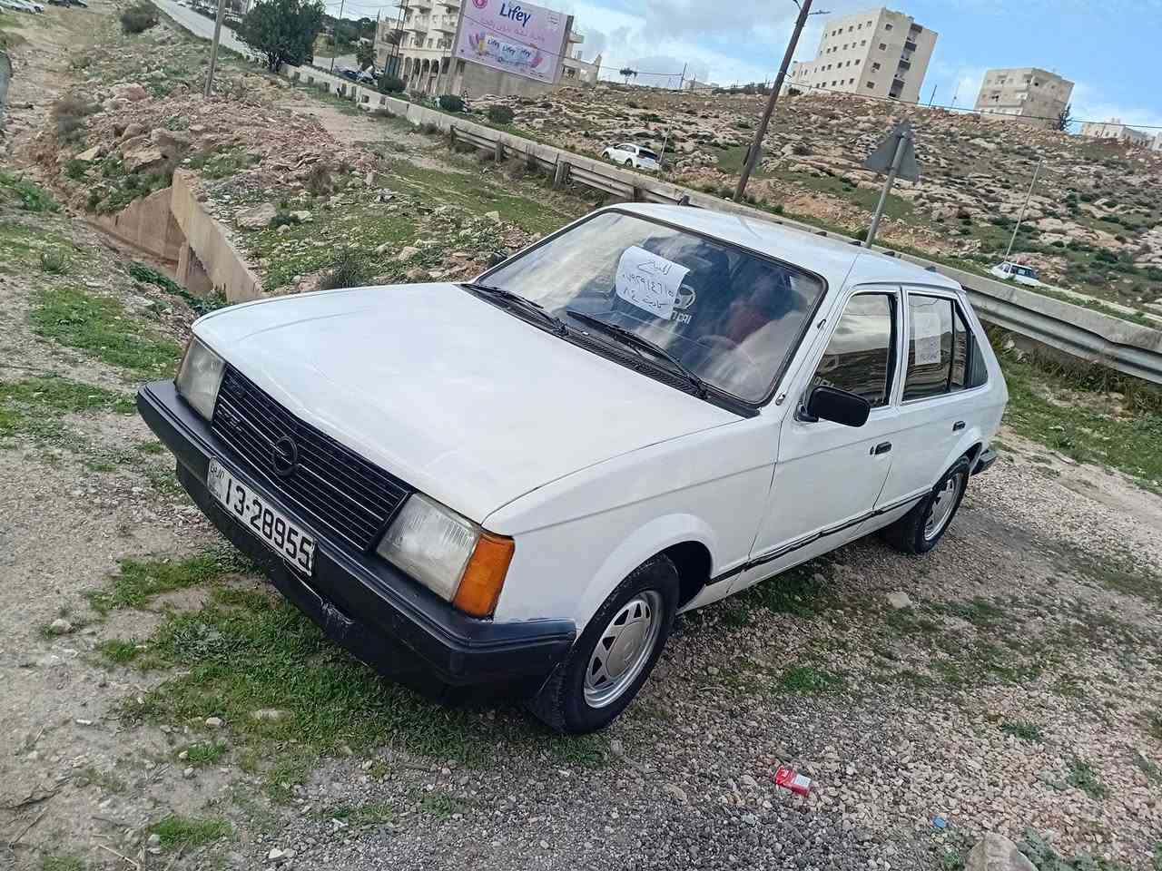 اوبل كاديت موديل ٨٤  هاج باك  ماتور ١٤ كربوريتر قير ٤ غيار دهان نظيف كوشوك نص عمر غرفه نظيفه مسجل سماعات كهربا كله شغال دفايه شغال بطاريه جديده مشيتها ناعمه بصلاة على النبي ترخيص لشهر ٣ /٢٠٢٦السياره عظمها  واقف وعز المقنوى الله يطرح البركه لصاحب النصيب مطلوب ١١٥٠ نهايتها ١٠٠٠ دينار على الكاش  مسكرات  بحق سكوتررر
(( أقساط دفعة ٥٠٠ شهري ١٠٠ طاب ورهن وكمبيالاات  على ١١٥٠  بتطلع كامله ))))
*******موجوده بالحصن ٠٧٩٢٩١٤٦١٥


**إذا كنت صاحب هذا الإعلان وتريد حذفه لأي سبب، رجاءا أرسل رسالة إلى الدعم الفني**