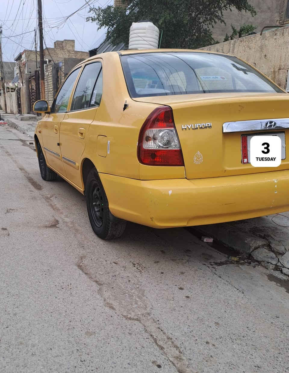 سلام عليكم فيرنه 2014 باسمي هزه جديده ارقام دولي سياره جديد واحلا من صور  فقط جاملغ الخلفي وره صدر بي طخه زغيره  مكينة كير جديد تخم تاير   جاهزه الشغل *********** السعر ٧٢ وبيه مجال
